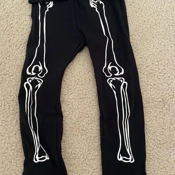 Glow in the dark skelly Jammie’s! - Picture 3 of 5